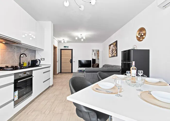 Apartament Evana Sunrise - Pool&spa