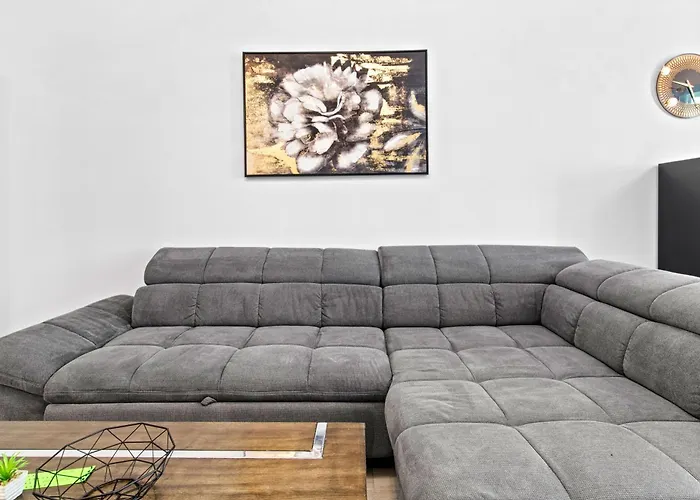 Evana Sunrise - Pool&spa Apartament