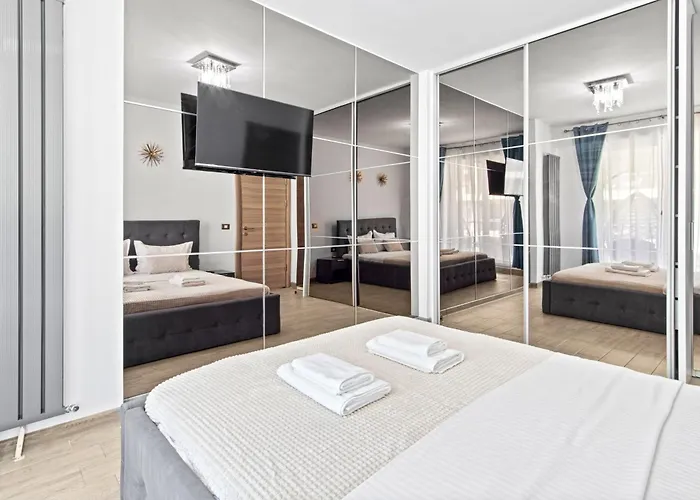 Evana Sunrise - Pool&spa Apartament Năvodari