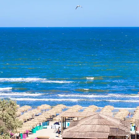 Evana Sunrise - Pool And *